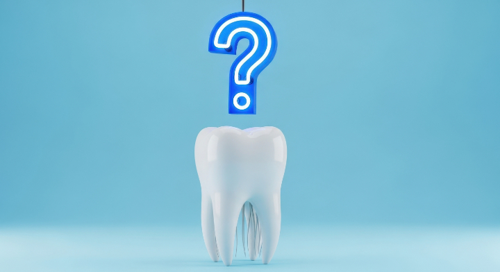 歯のクリーニングにかかる費用について考えるイメージ